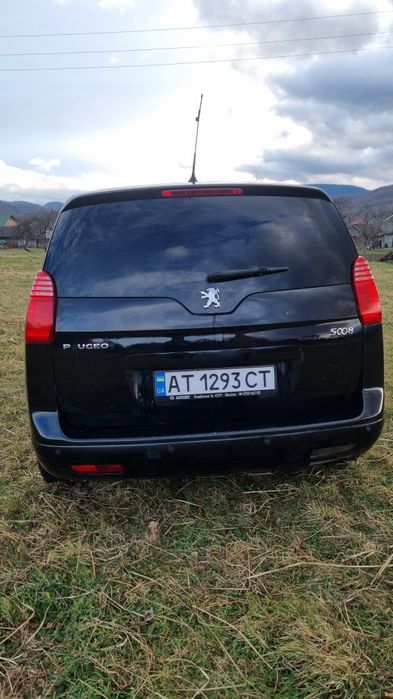 Продам Peugeot 5008