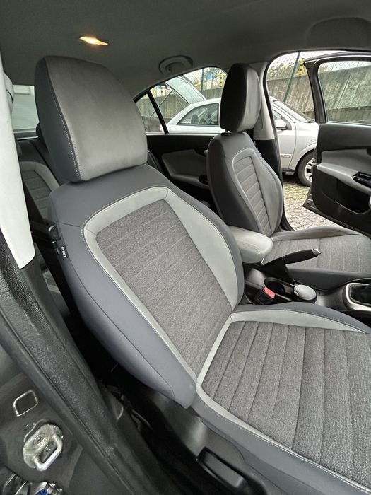 Fiat Tipo Lounge 1.4 Sedan