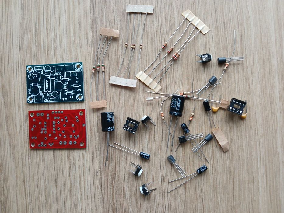 Regulator obrotów wentylatorów w komputerze PC kit AVT 478