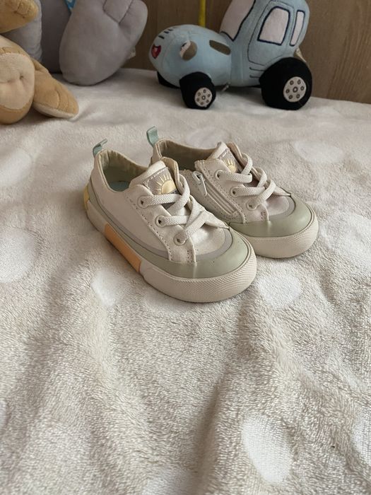 Кеди zara 22