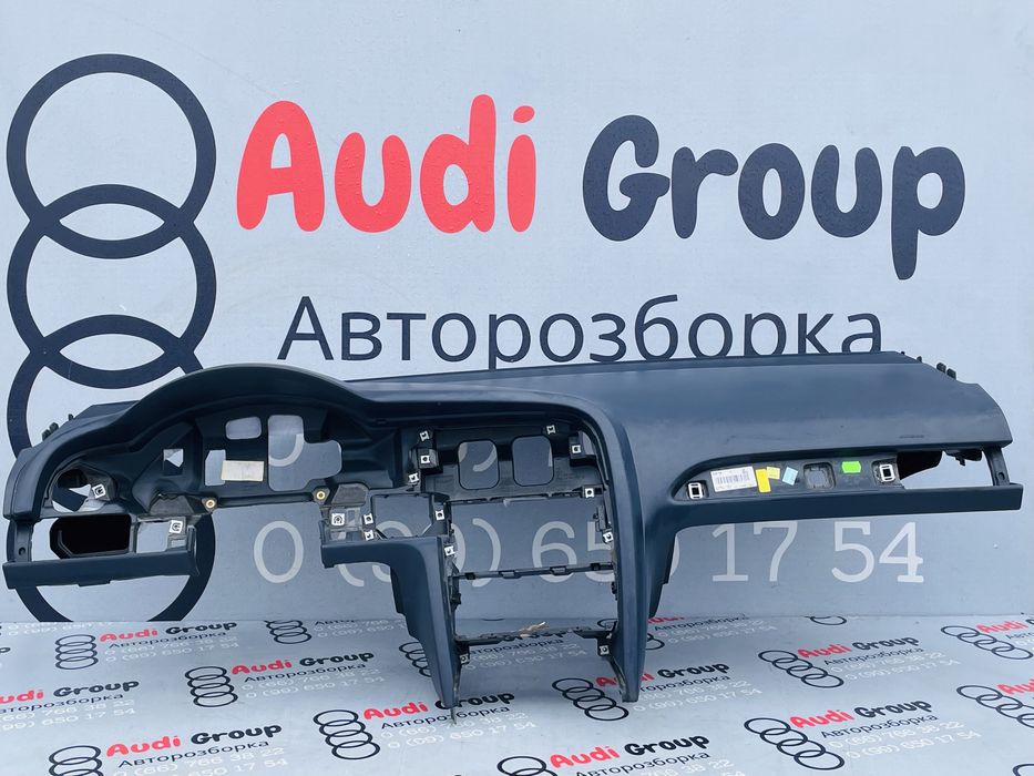 Торпеда Консоль Audi A6 C6 Передня Панель Розборка Ауді