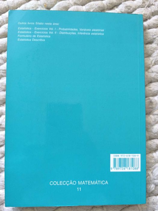 "Álgebra Linear - Exercícios - Vol. 1 - Matrizes e Determinantes"