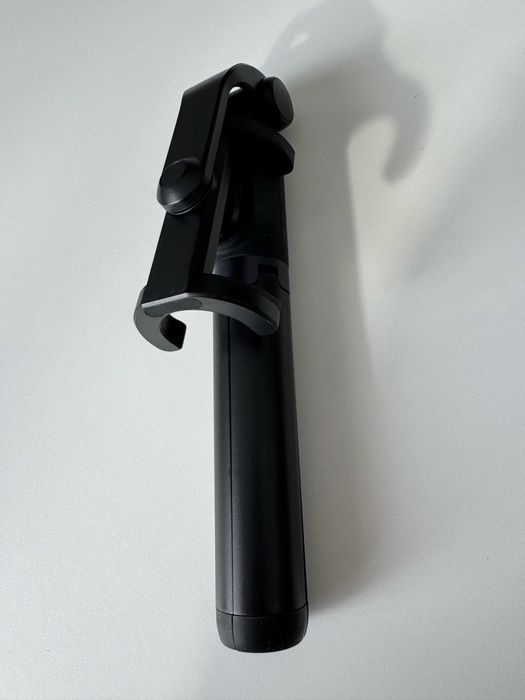 Selfie stick, com tripé e comando