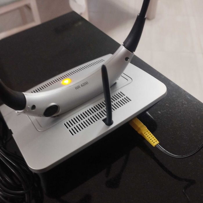 Słuchawki bezprzewodowe stacjonarne