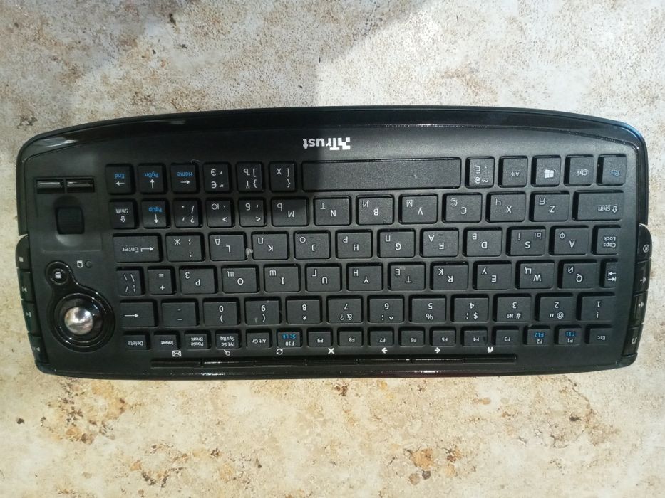 Беспроводная клавиатура