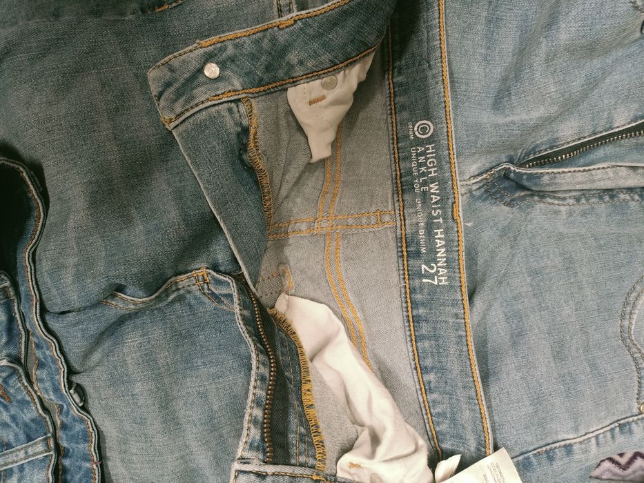 Jeansy damskie zadbane