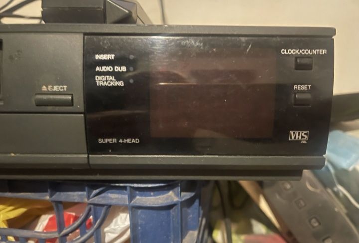 Видеомагнитофон panasonic