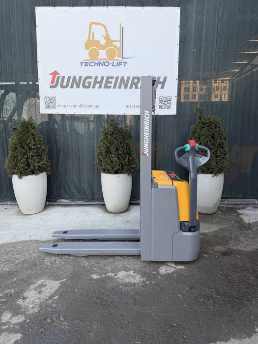 Електричний штабелер Jungheinrich EJC 110 Li-ion 290ZT  ідеальне рішення для вузьких проходів та високої інтенсивності.