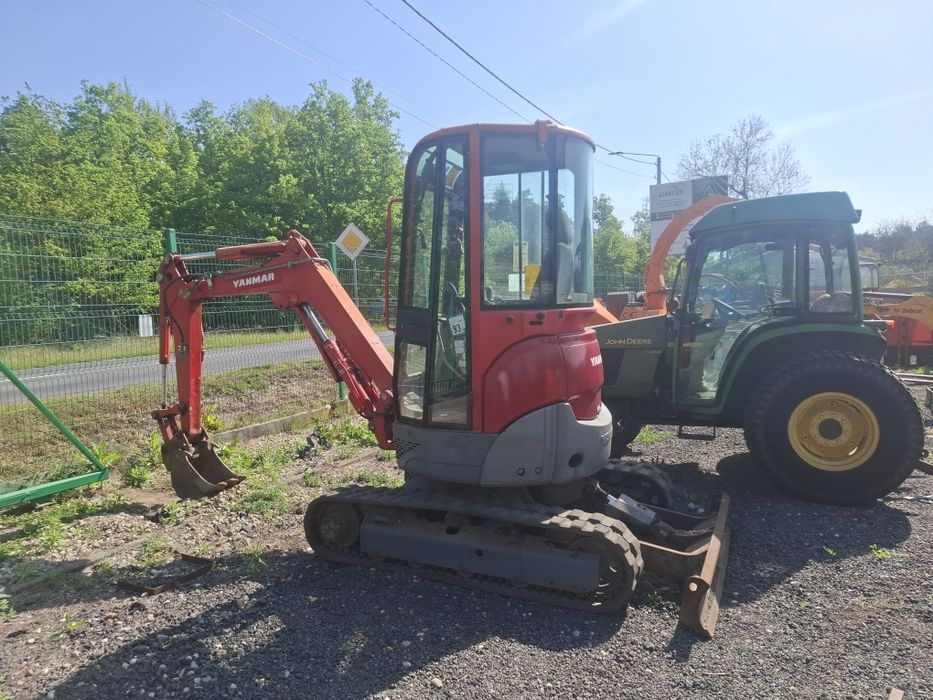 Koparka yanmar vio 25 bobcat jcb cat