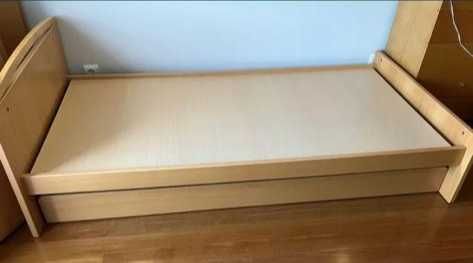 Berço transformável/evolutivo