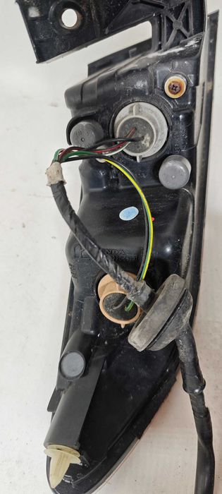 HONDA CIVIC VIII HATCHBACK 06-11 ROK Lewa i Prawa Lampa lewy i prawy tył
