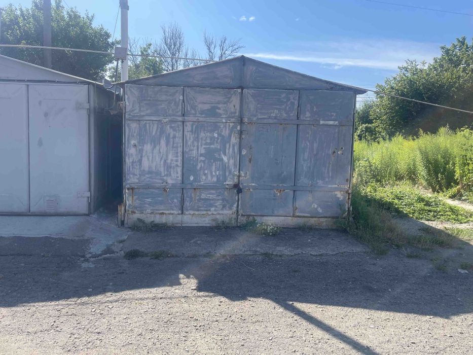 Продажа гаража, кооператив "Родничок" .