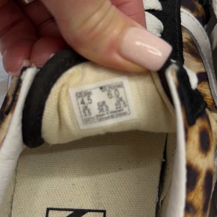 Продам кеды Vans