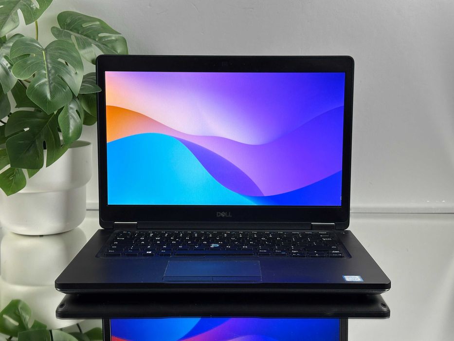 Mocarny Boss Laptop Dell Latitude 5490 i5-8gen 8 GB 256 GB HD win11 Pro