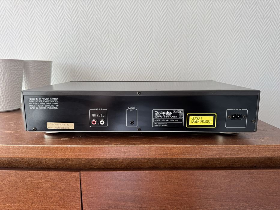 Odtwarzacz Technics SL-P177A