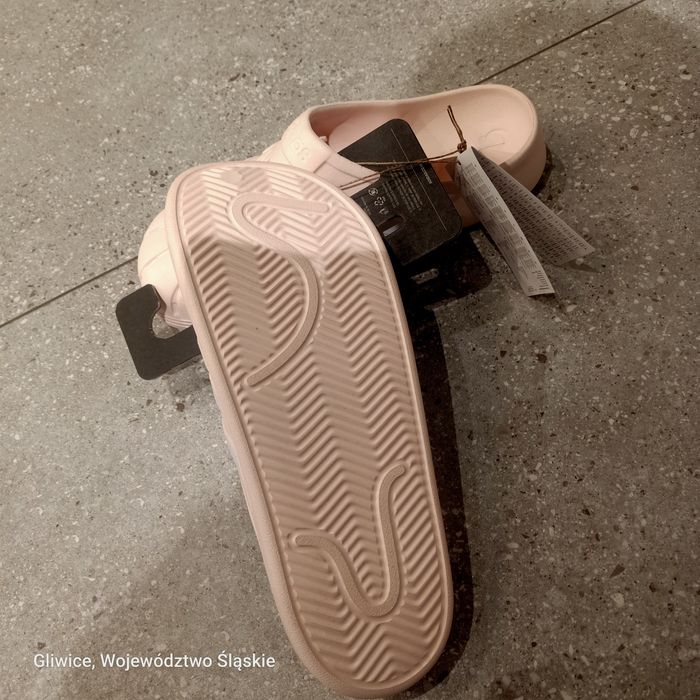 Klapki crossy marki Adidas