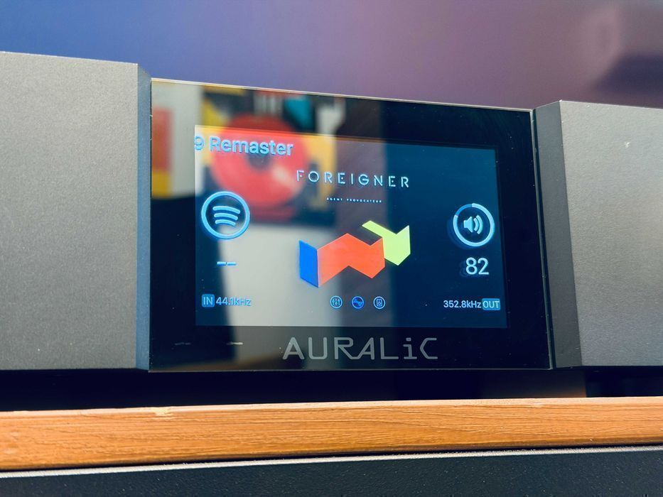 Auralic Altair G1 — стример+ЦАП+преамп с технологиями флагмана G2 ℹ️ чип ESS Sabre, точное тактирование femto clock, DSD512, Roon | 9 из 10, коробка