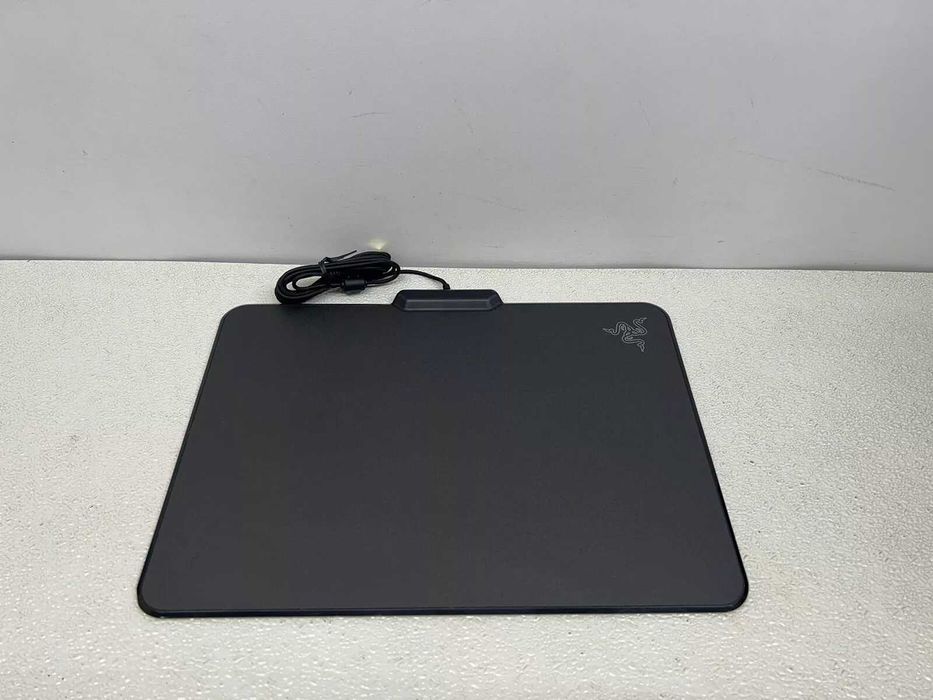 Razer Gaming Mouse Mat Firefly RZ02-013564284477145475120