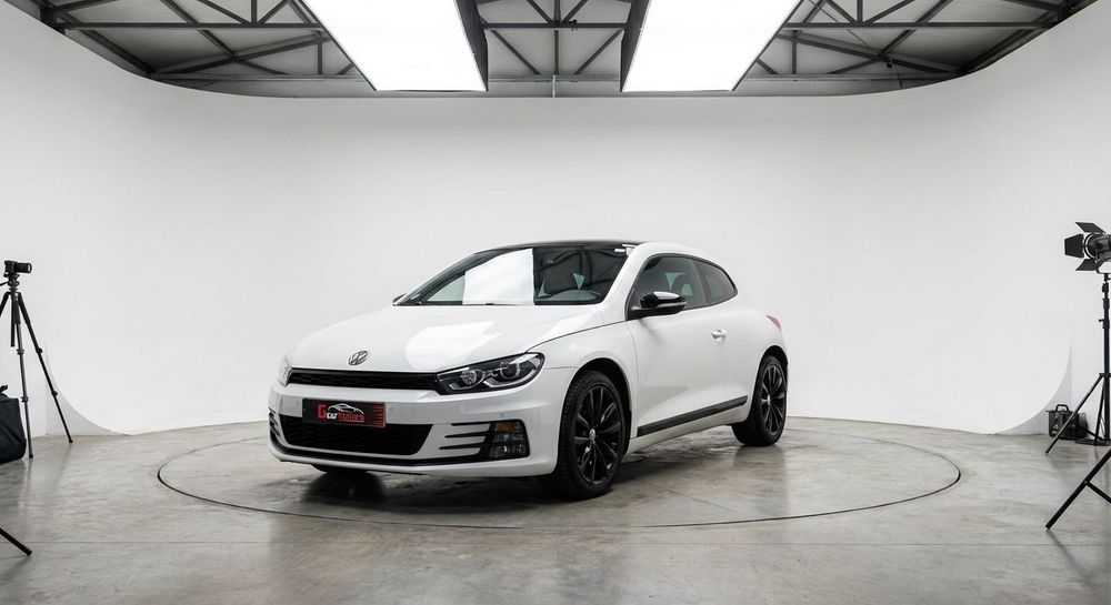 VW Scirocco 2.0 TDI (Blue Motion Technologie) DSG