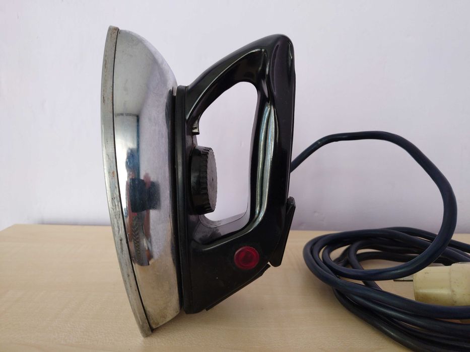 Żelazko Dezamet 220V sprawne