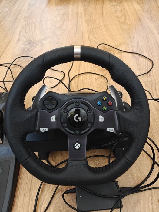 Logitech G29 + pedały + shifter