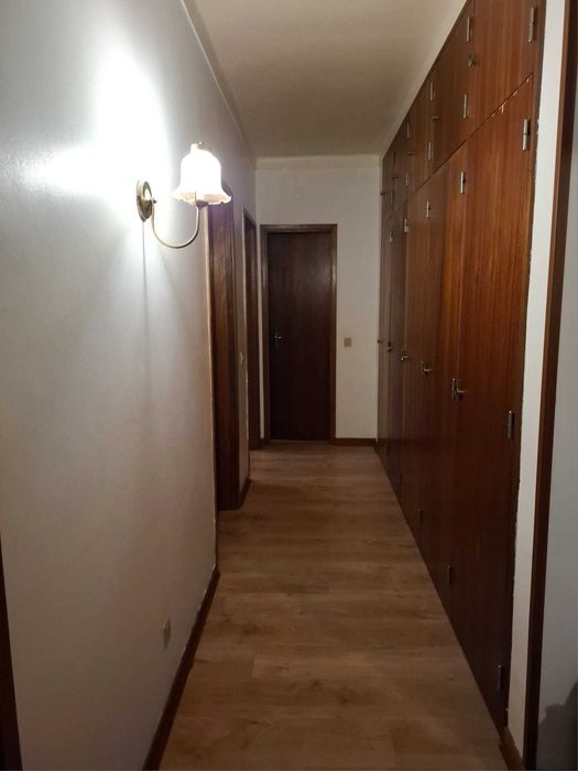 Arrenda-se a estudantes T3 - Centro de Coimbra