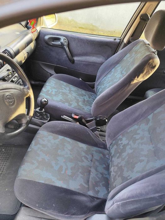 Opel Corsa B 1.2 gasolina impecável