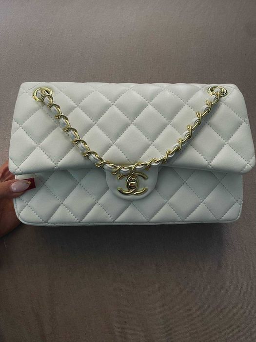 torebka damska na łańcuszku