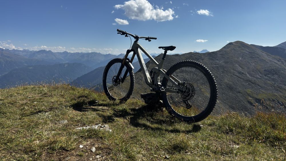 Serwis rowerowy.Składanie rowerów