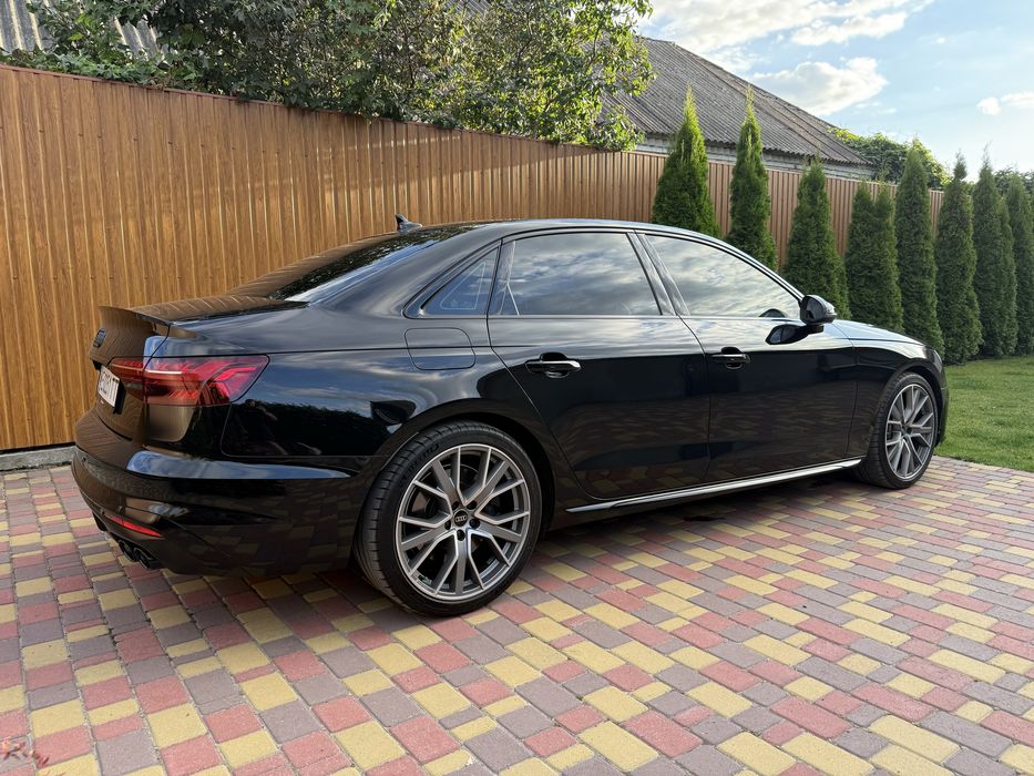 Продам Audi S4 B9 рест