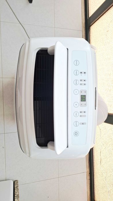 Ar Condicionado Portátil Becken — estado como novo