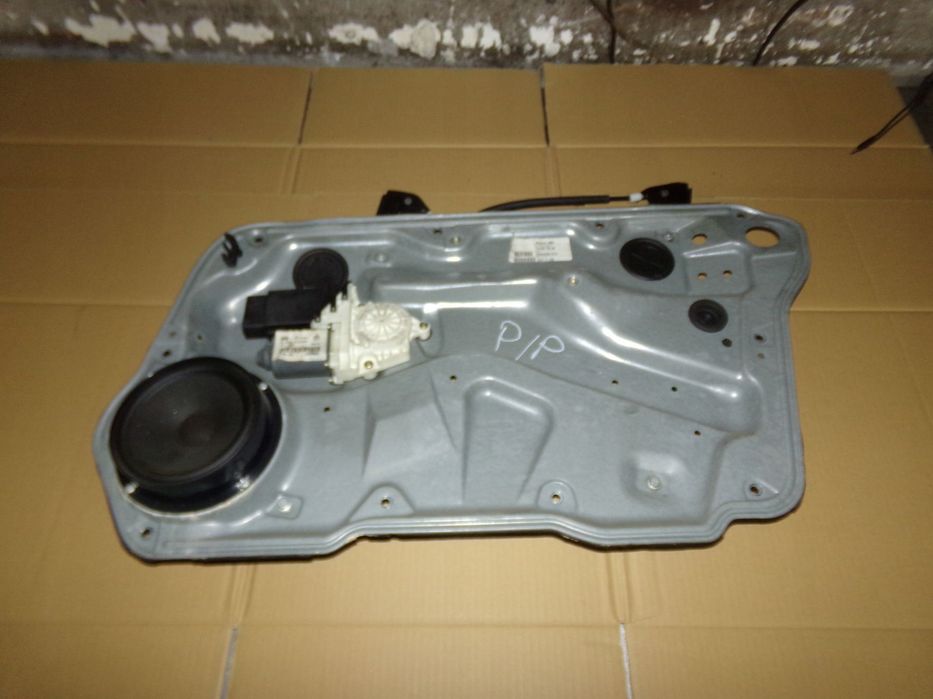 mechanizm szyby prawy przód podnośnik vw golf iv europa
