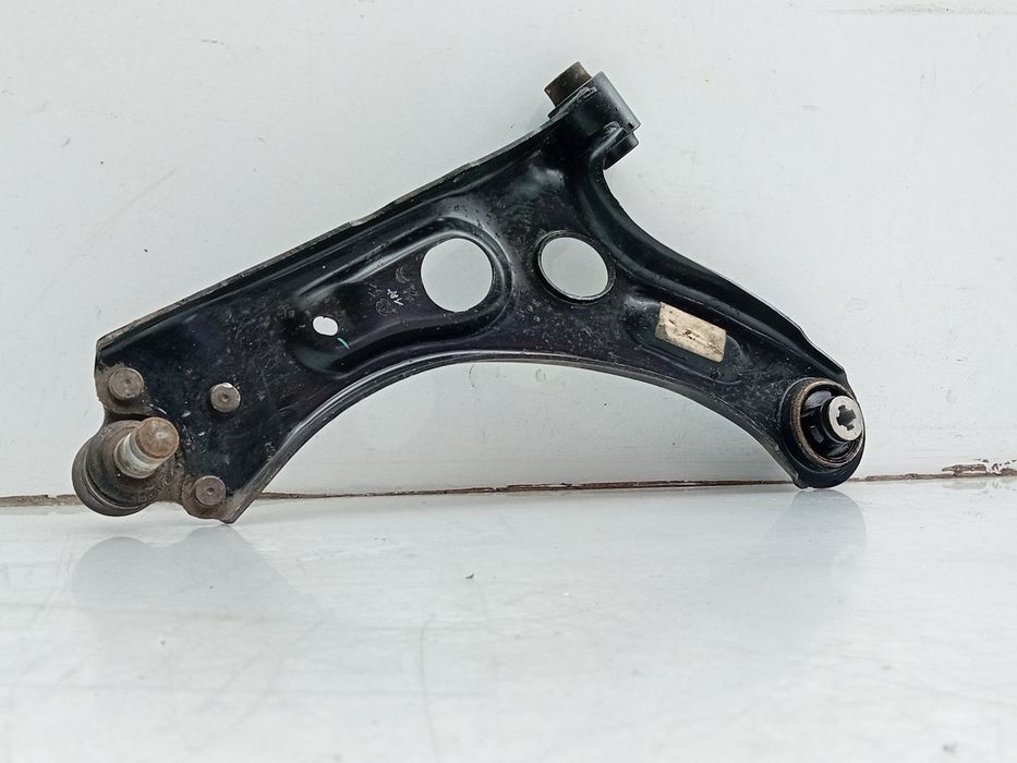 Braço de suspensão frente esquerdo PEUGEOT 208 II