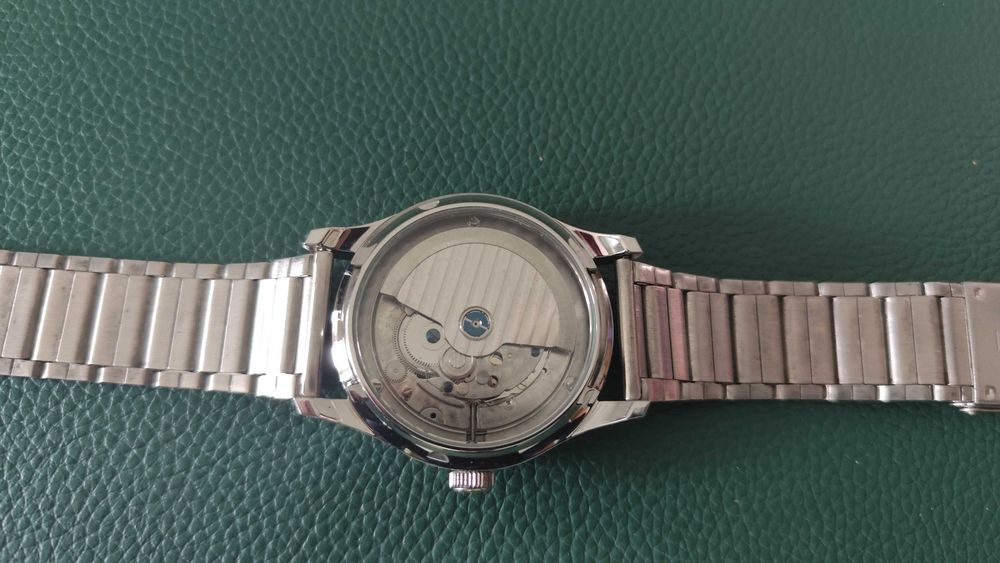 Relógio PARNIS automático Power Reserve como novo