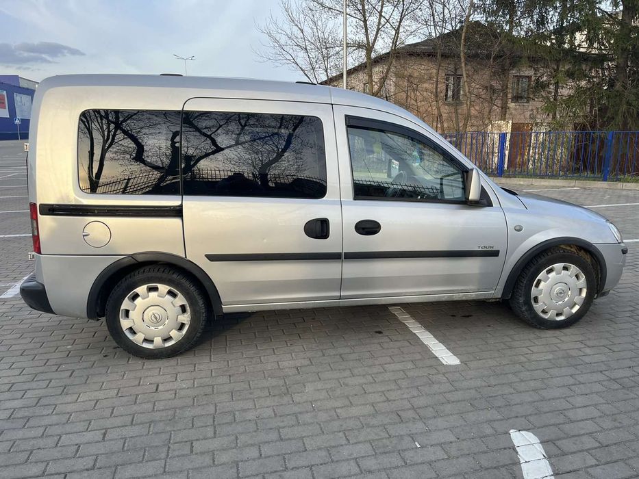 Продам свій автомобіль