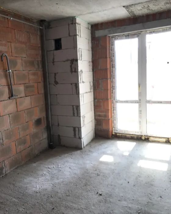 Продаж 2к квартири 71 кв. м на вул. Полковника Д. Нечая