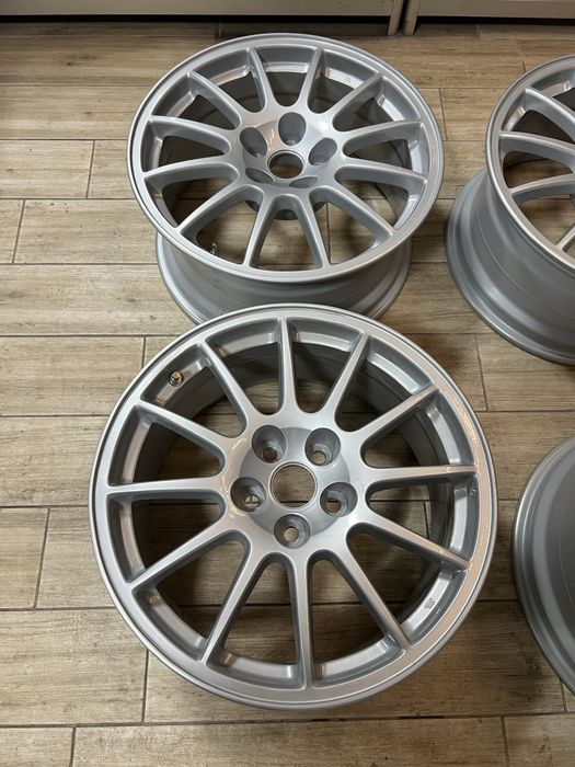 ENKEI lancer evo 18 5/114,3 M.A.T.