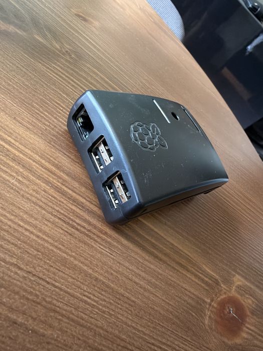 Raspberry Pi 2B 2014 v1.1 Obudowa gratis.