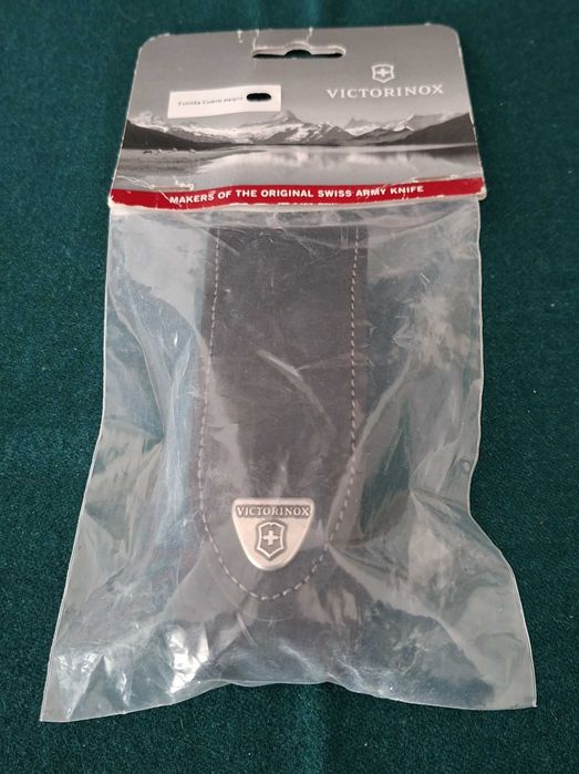 Bolsa grande em pele preta Victorinox 4.0520.3 - nova