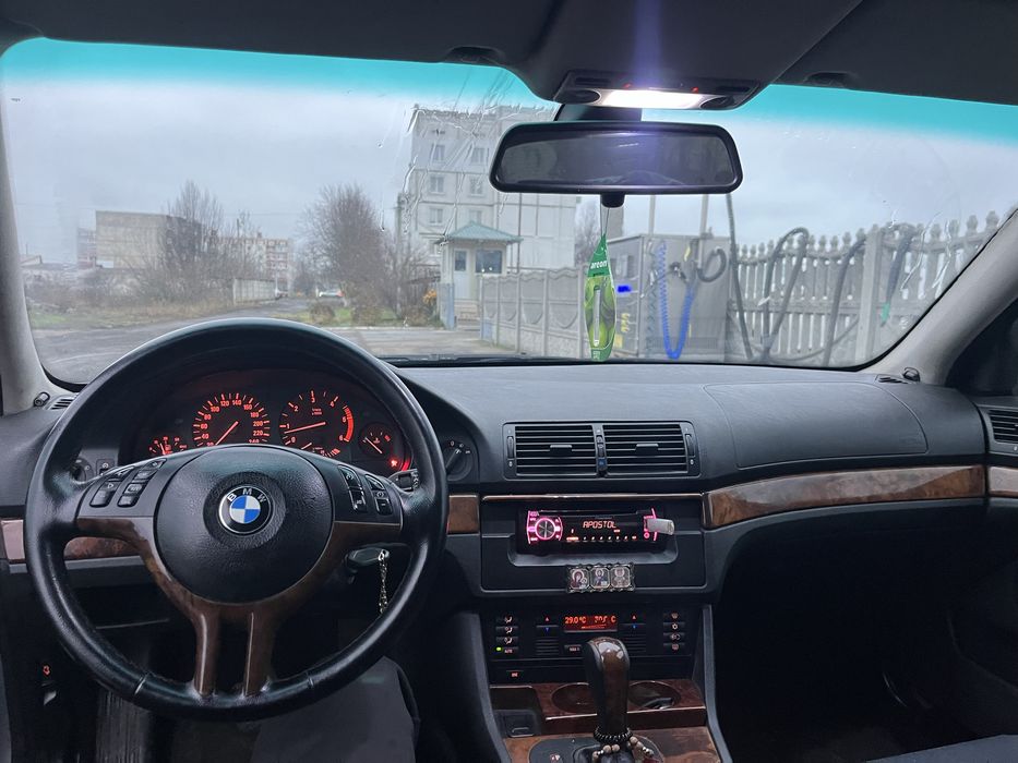 Продам BMW е39 2001 рік м57