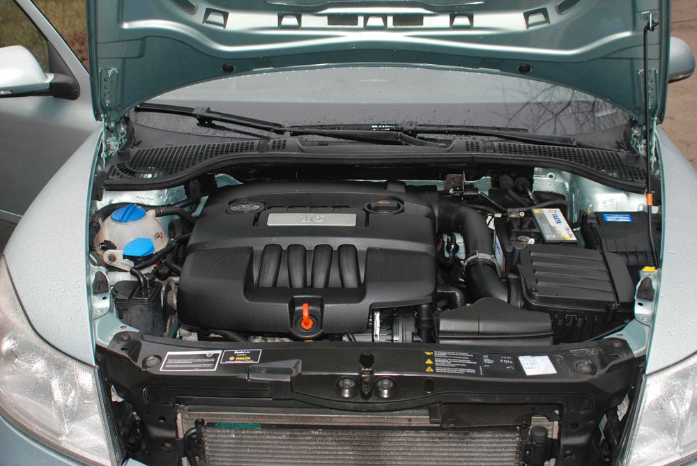 Шкода октавія A5 1,6 MPI