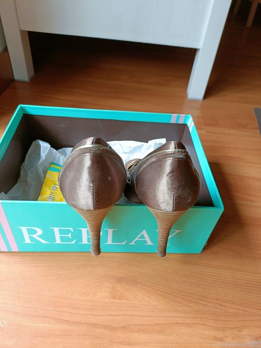 Sapatos com laço Replay