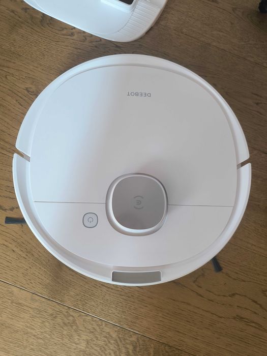 Продам робот-пилосос Ecovacs Deebot Ozmo N10 Plus