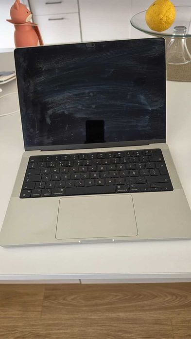 Macbook M2 Pro 2023