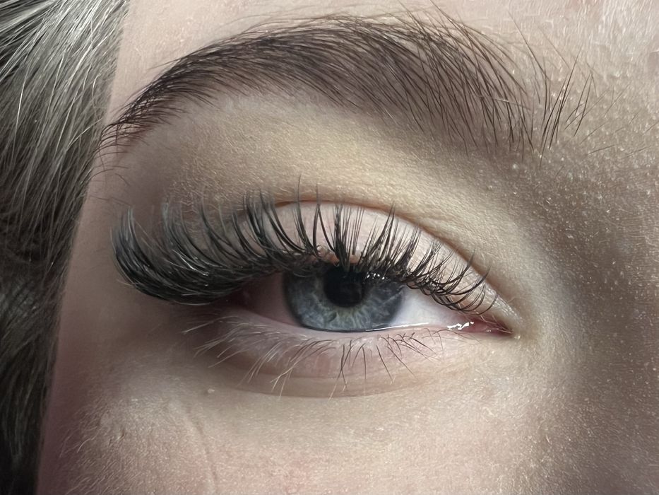 Нарощування вій Лівий берег: Воскресенка, Троєщина, Дарниця.