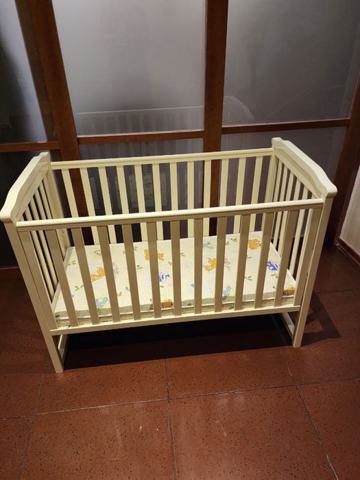 Ліжечко дитяче верес