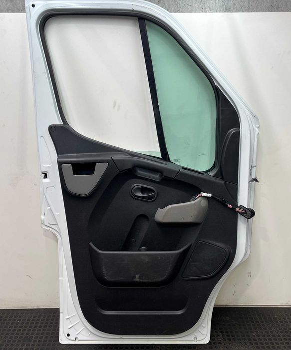 Porta frontal esquerda Renault Master III/ Opel Movano III (2017)