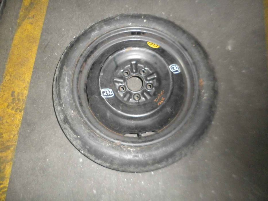 Pneu suplente TOYOTA Urban Cruiser (_P1_)