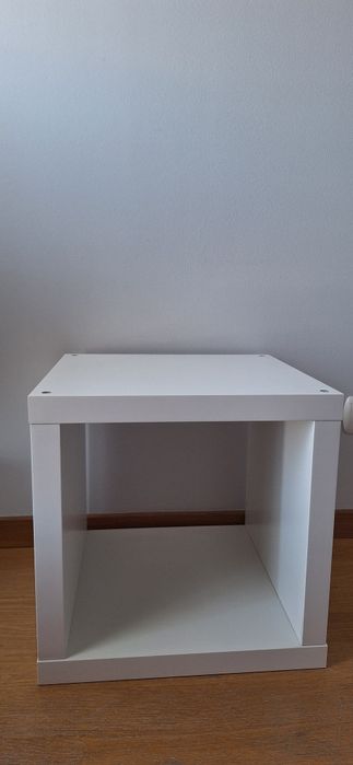 Cubo branco Kallax IKEA