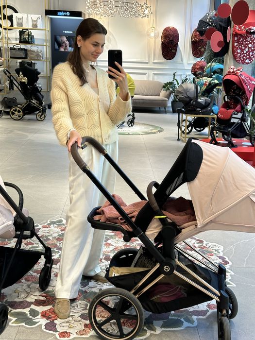 Cybex Priam 4 2023 року (зимовий чохол+сонцезахист)